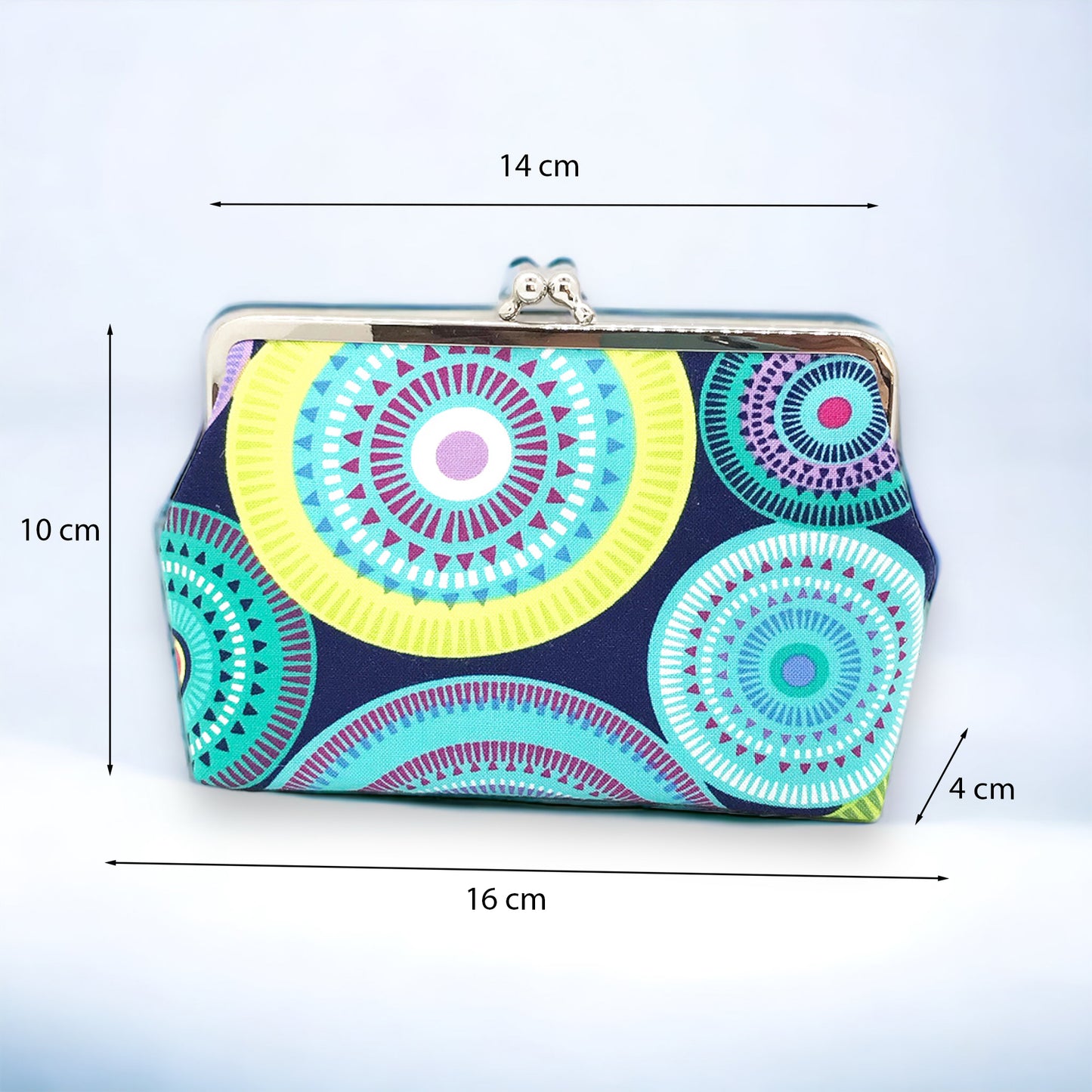 schwarze Kosmetiktasche mit Bügelverschluss Katzen