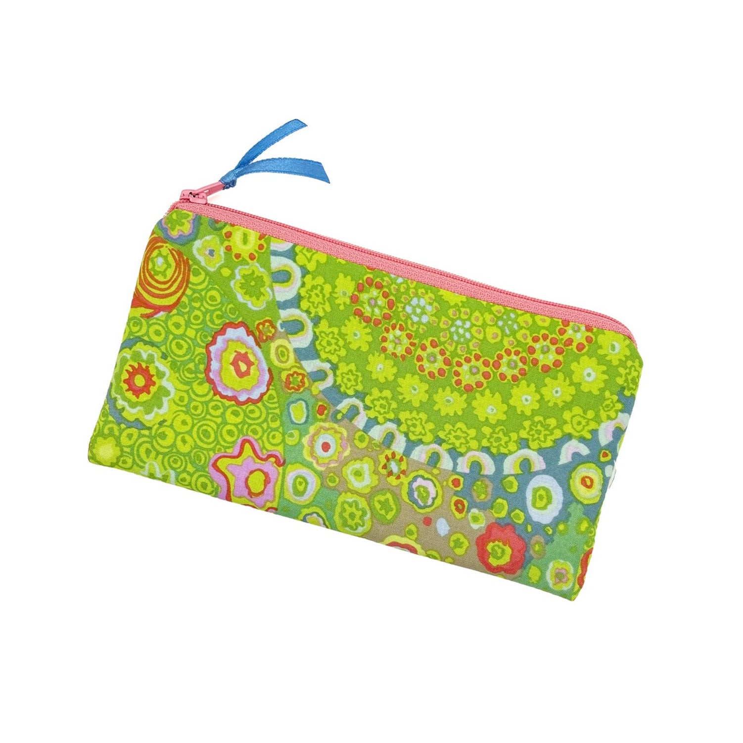 grüne Stiftetasche mit Blumenmuster