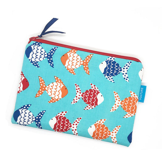 blaue Kosmetiktasche mit Fischen